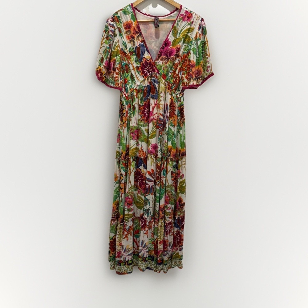 Me 2 Magic | Vibrant Floral Maxi Dress Size XL